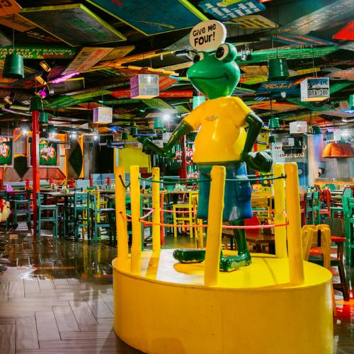 xr:d:DAF_UkrtHa4:28,j:171559591982872246,t:24032518