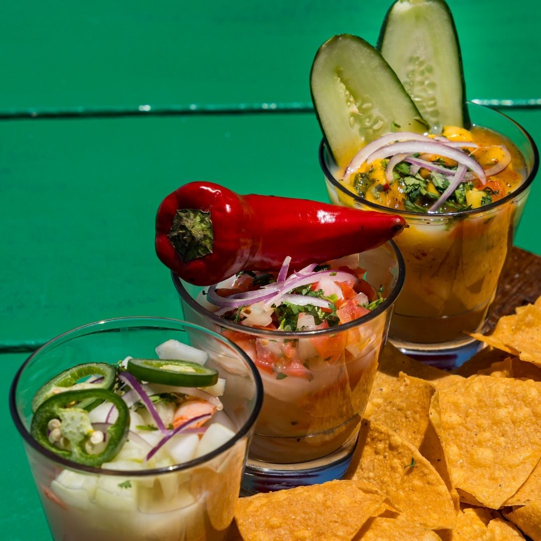 party-food-drinks-in-hollywood-beach-senor-frogs