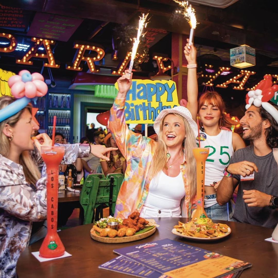 senor-frogs-los-cabos-diversion-y-comida-al-desembarcar (5)