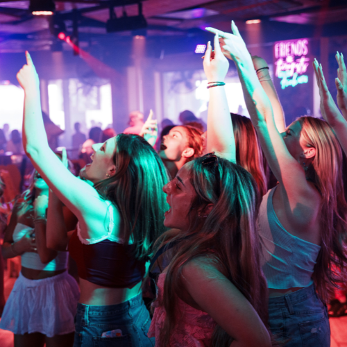senor frogs nassau bahamas party