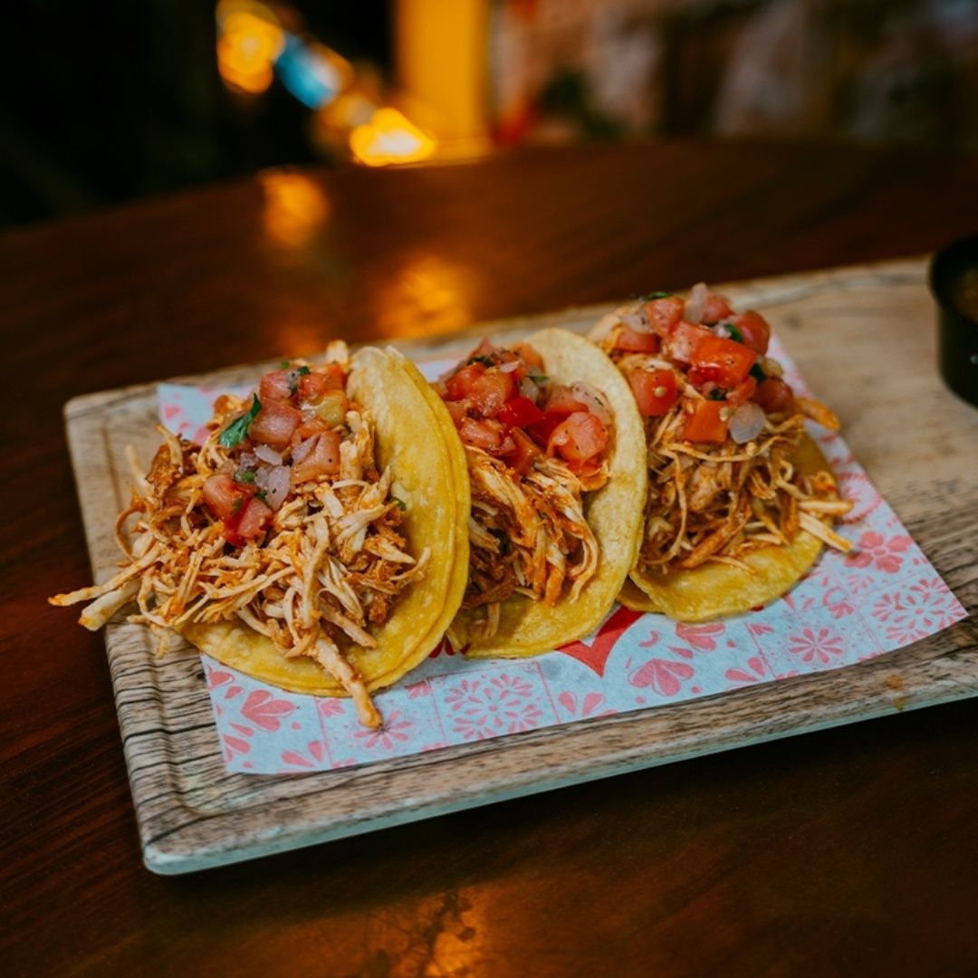 party-food-drinks-in-hollywood-beach-senor-frogs (7)