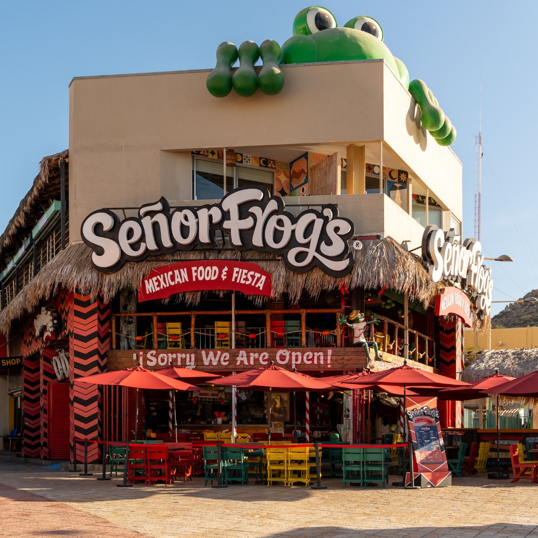 señor-frog's-los-cabos-muelle